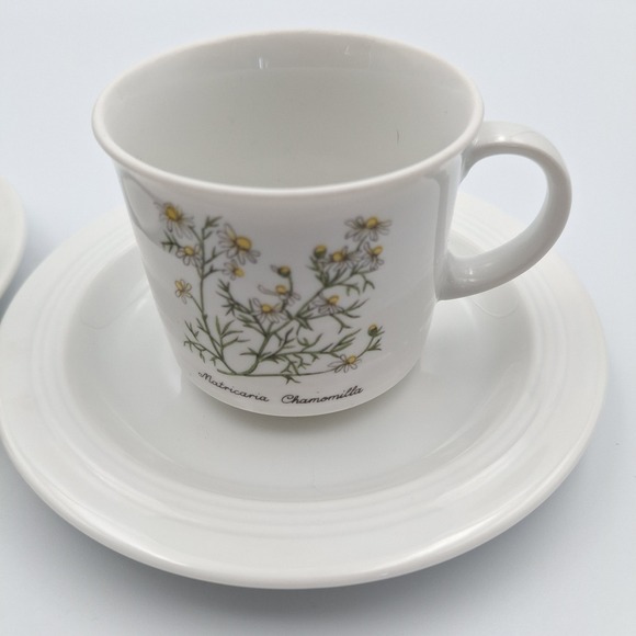Vintage Seltmann Weiden Demitasse Tea‎ Cup & Saucer Set of 2 Bavaria Tea Flowers - Picture 3 of 9